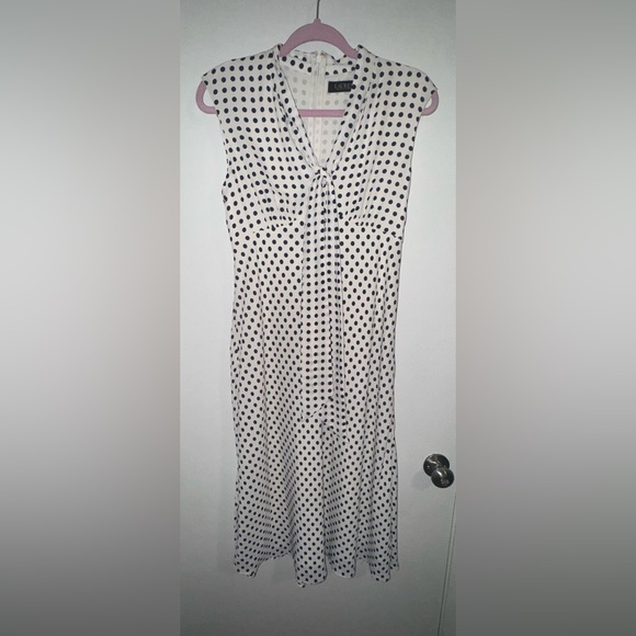 Polka-Dot Georgette Tie-Neck Dress size 2 (Sold out online) - Picture 6 of 9